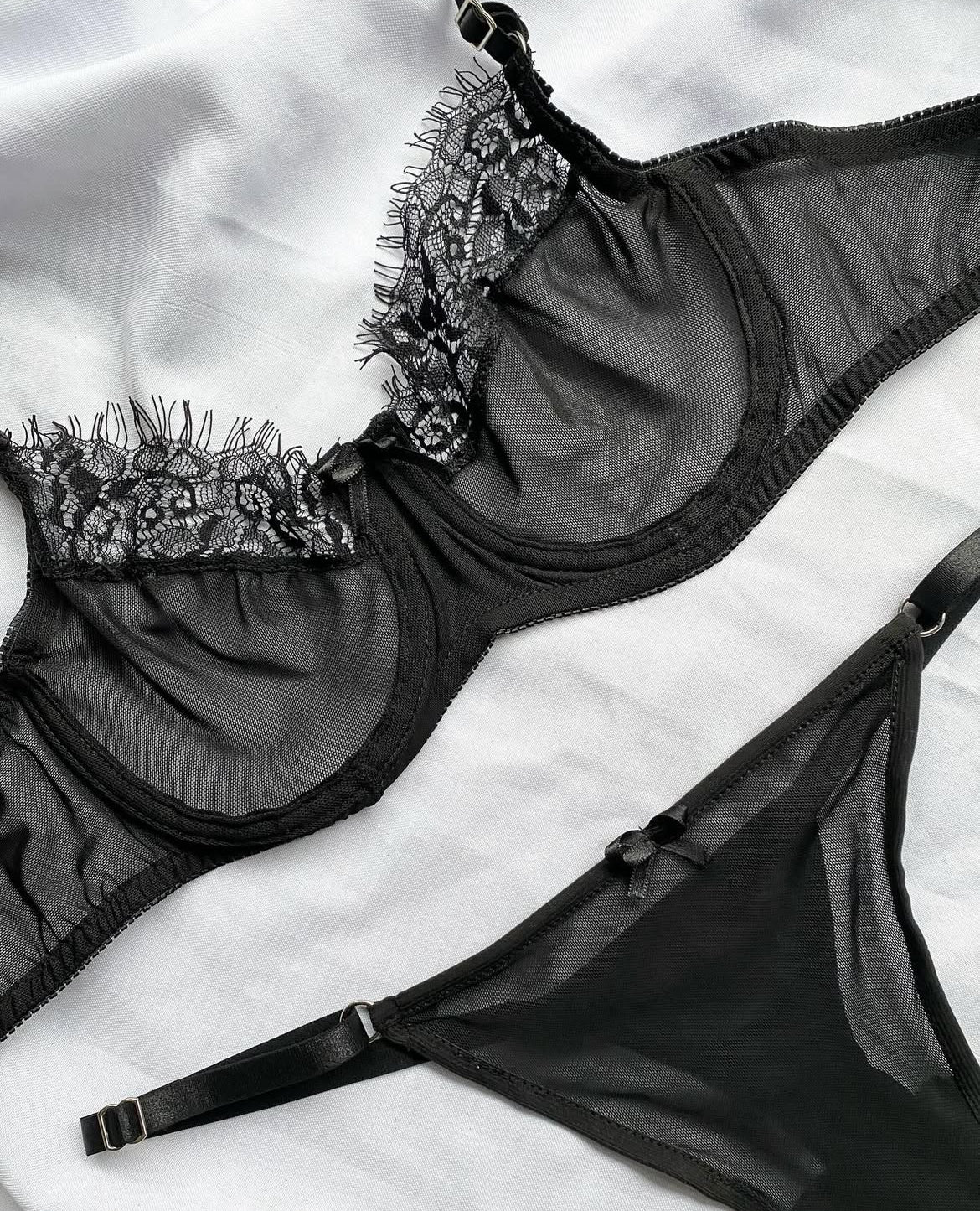 Conjunto Mía.