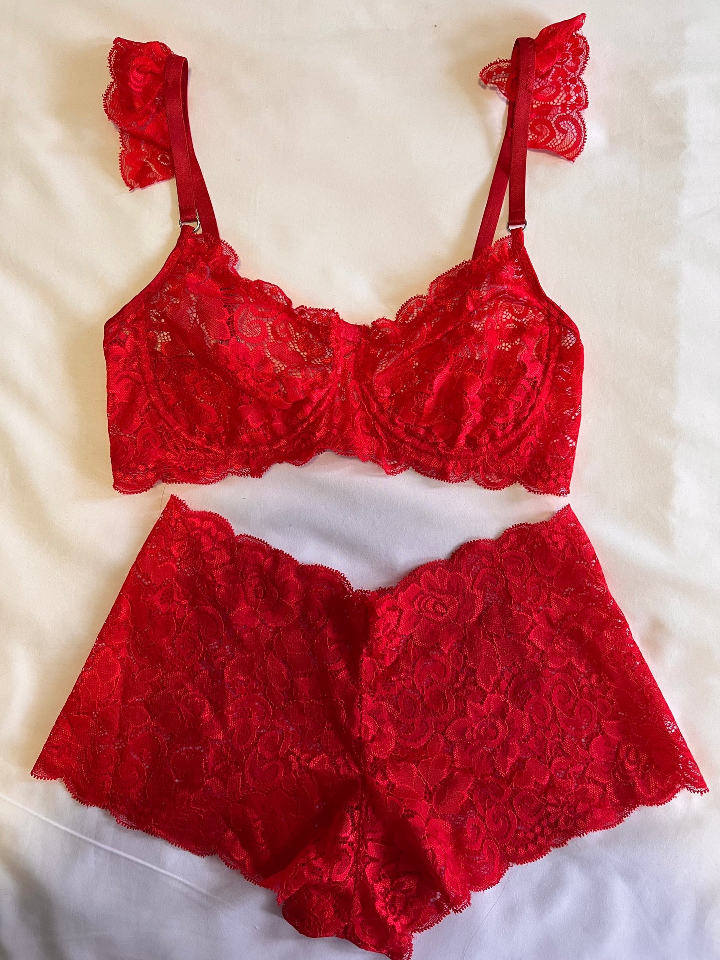 Conjunto Merlina Rojo.